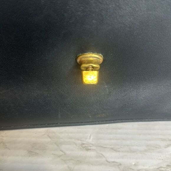 Coach Vintage 90's Black Cowhide Leather Shoulder Purse Front Flap Turnlock - Picture 4 of 14